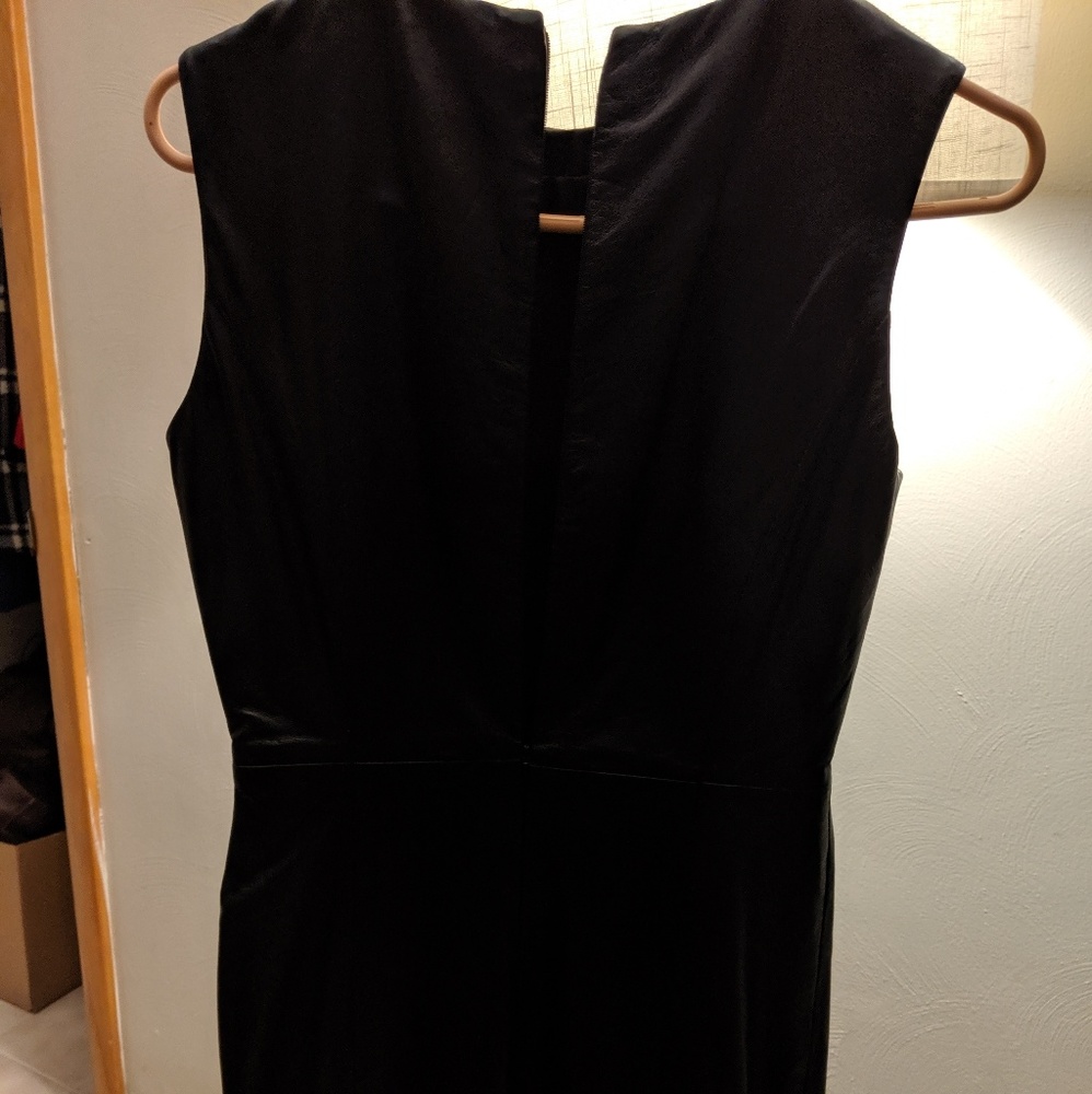 Dress - Picture 5 of 6